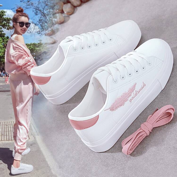 Spring and summer 2020 new small white shoes women's Korean casual student flat shoes versatile chic canvas shoes white shoes